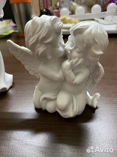 Ангел статуэтки
