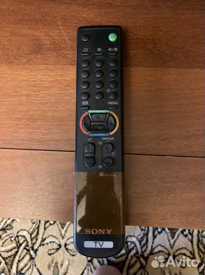 Телевизор Sony trinitron