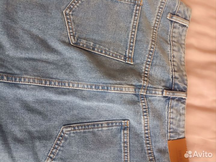 Джинсовая юбка миди с разрезом