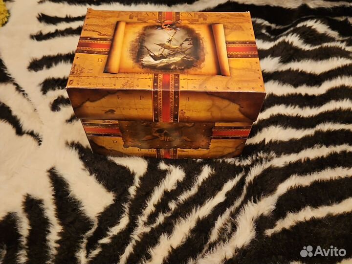 Подарочная книга