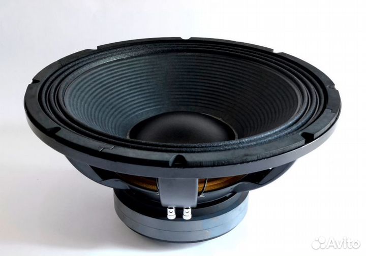 Новый Динамик eighteen sound 18LW2600/8