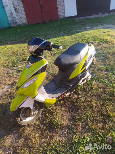 Скутер ирбис