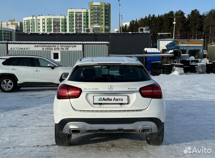 Mercedes-Benz GLA-класс 2.0 AMT, 2018, 150 000 км