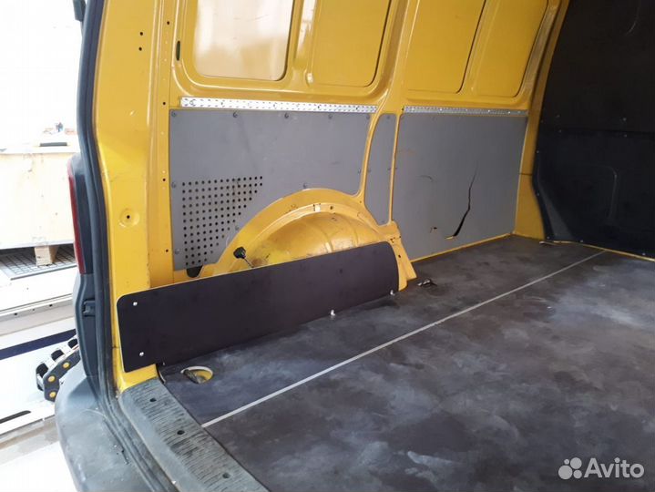 Обшивка кузова фургона volkswagen transporter t4