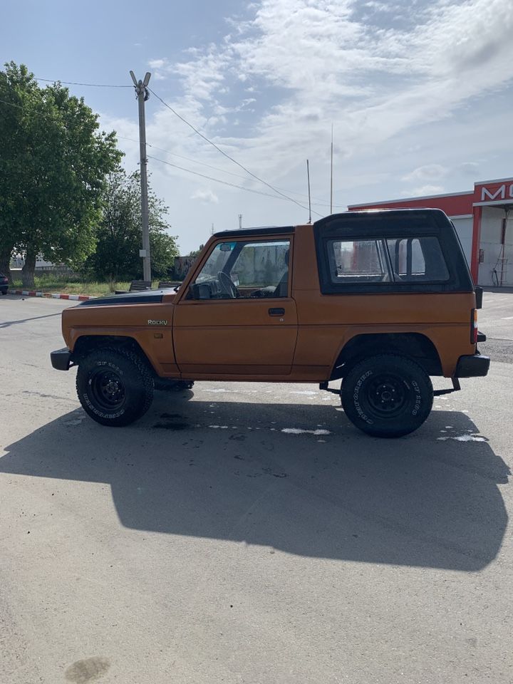 Daihatsu Rocky: фото владельца