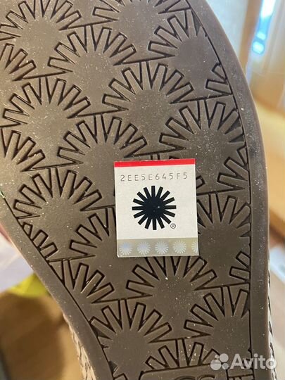 Новые полусапожки ugg