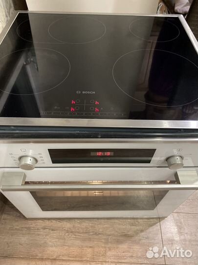 Духовой шкаф и варочная панель Bosch