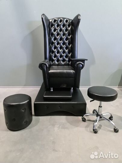 Педикюрное кресло трон Венеция