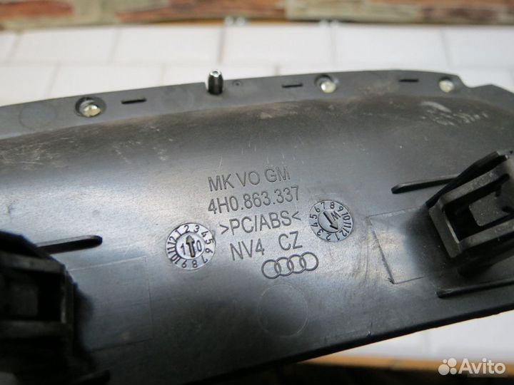 Кожух ручки Audi A8 D4 A8D4