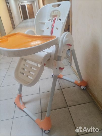 Стул для кормления