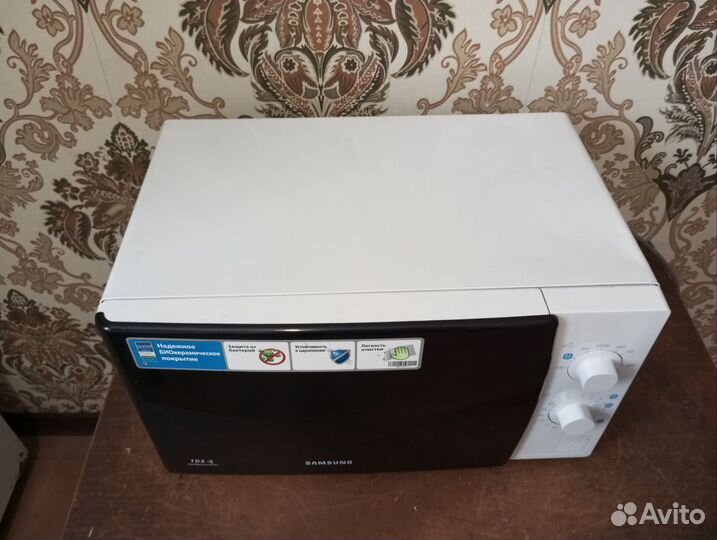 Микроволновая печь Samsung с конвекцией