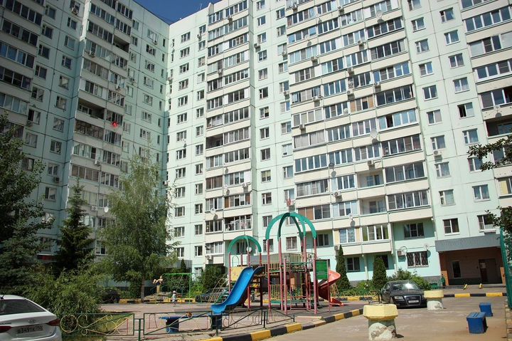 2-к. квартира, 40 м², 4/14 эт.