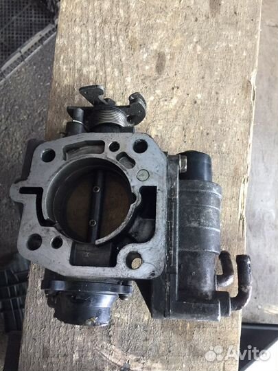 Дроссельная заслонка Mazda Xedos