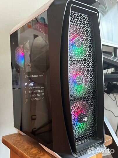 Корпус компьютерный AeroCool