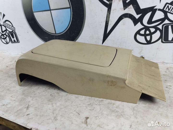 Ящик Центральной консоли BMW 7 F01 f02