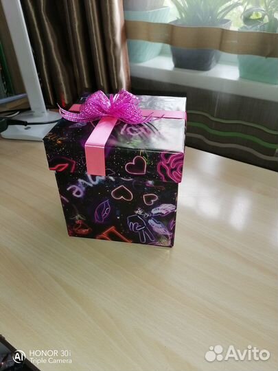 Коробка подарочная