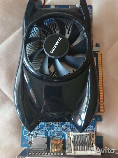 Видеокарта gigabyte AND Redeon HD 6770