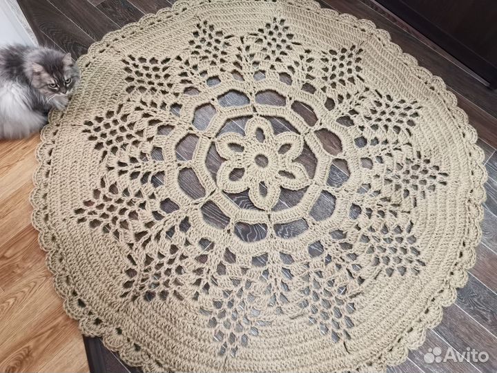 Ковёр крючком из джута