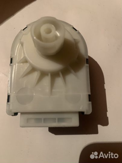 Привод трехходового клапана ariston 61302483