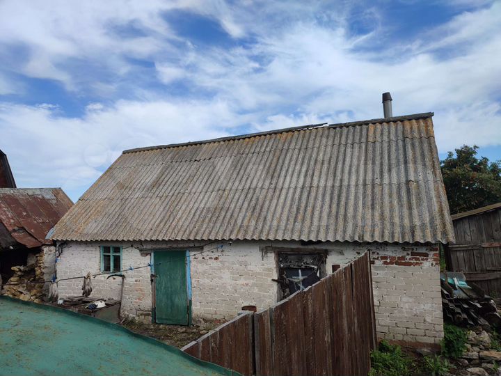 Дом 31,6 м² на участке 37 сот.