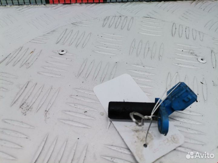 Датчик коленвала Ford Fiesta 5 рест. 2010