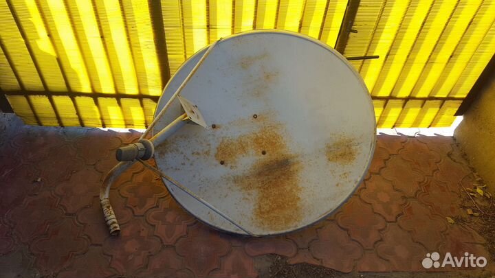 Спутниковая тарелка бу 0.9 м с приёмником