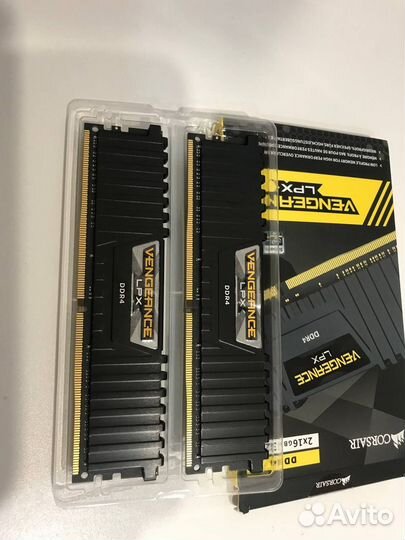 Новый комплект оперативной память corsair vengeanc