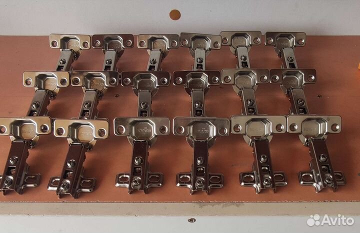 Петли мебельные boyard