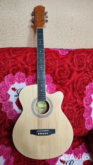 Акустическая гитара бу