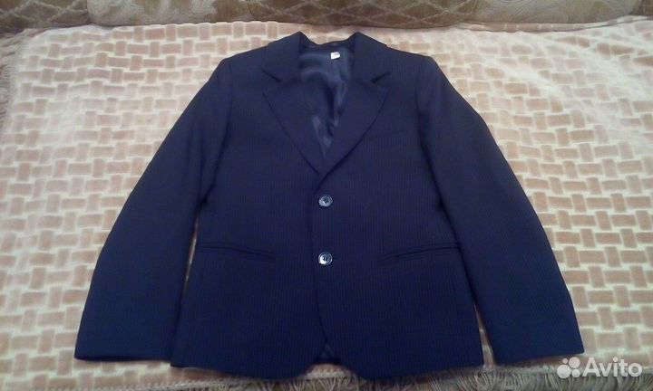 Костюм школьный