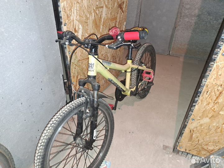 Велосипед Commencal Ramones 20”