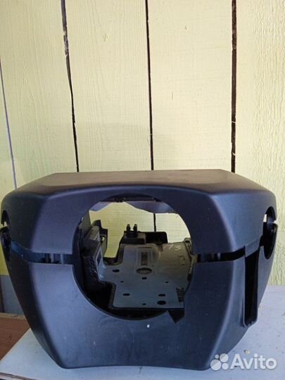 Кожух рулевой колонки Renault Megane 3 K9K832 2009