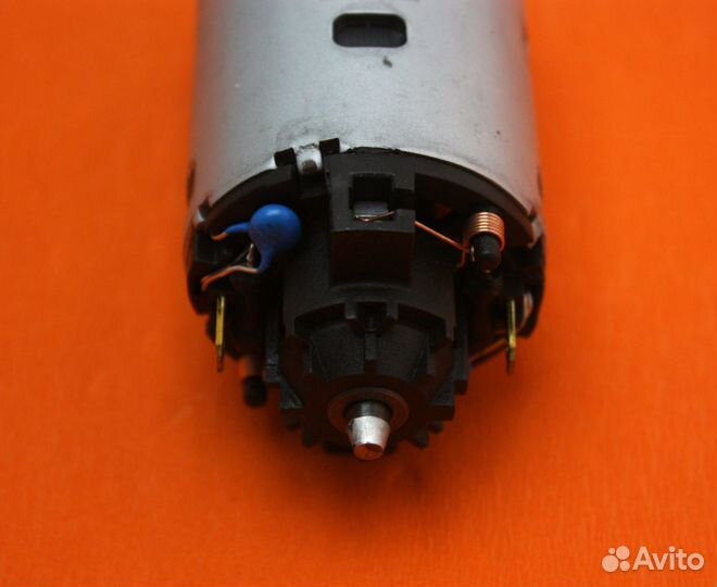 Мотор блендера Bosch Maxo Mixx 800 W