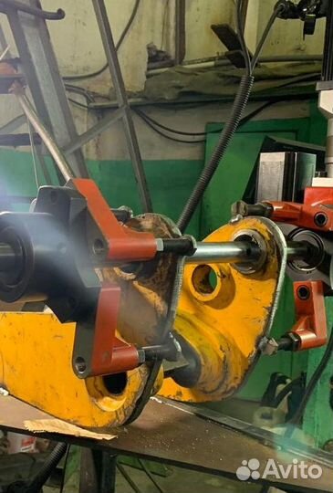 Расточка и наплавка посадочных отверстий