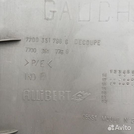 Обшивка стойки Опель Мовано