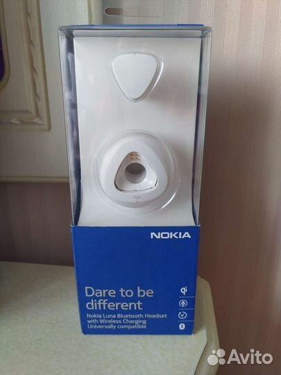 Bluetooth гарнитура Nokia Luna