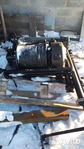 Лебедка задня Урал