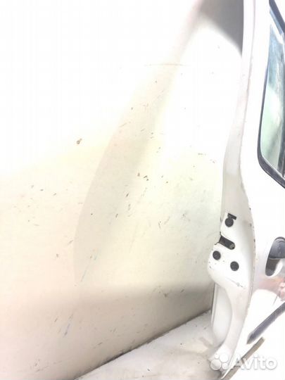 Дверь задняя правая Renault Symbol