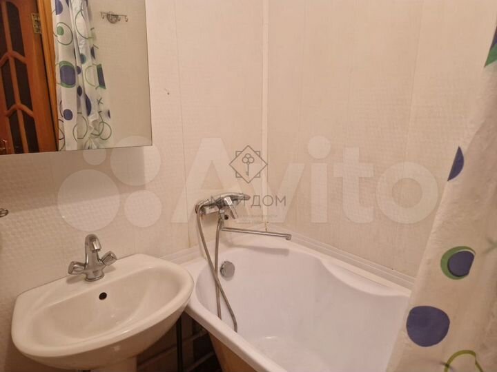 1-к. квартира, 40 м², 2/5 эт.