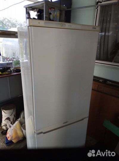 Холодильник stinol