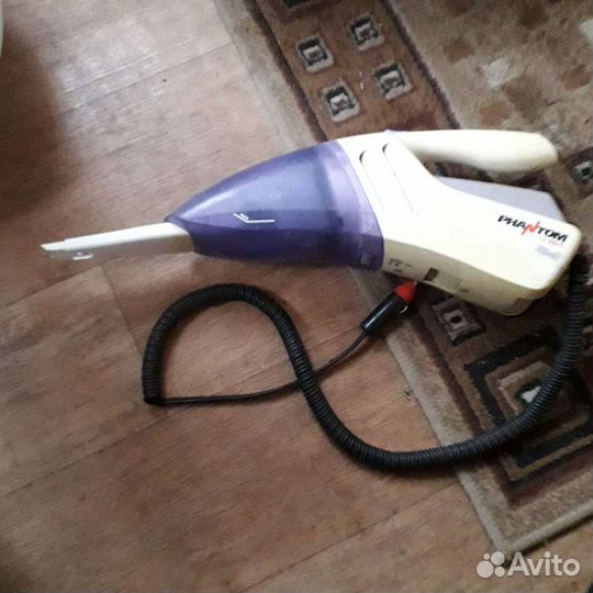 Автомобильный пылесос