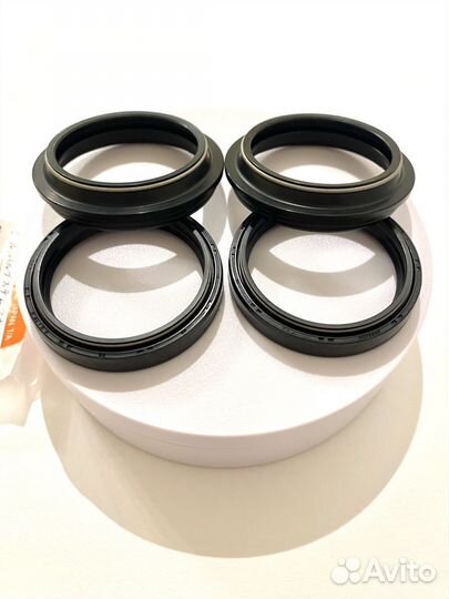 Сальники вилки 48*58*8,5/10,5 Япония