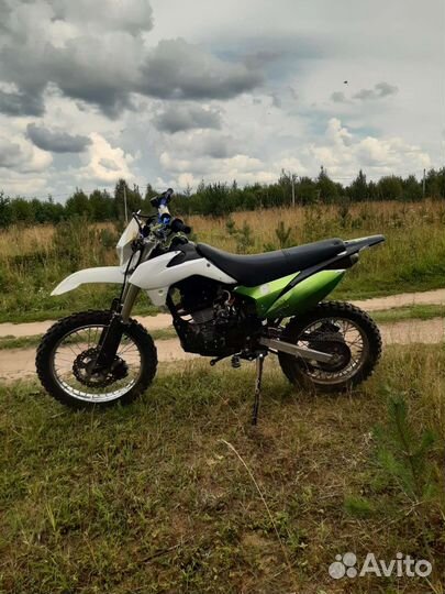 Motoland RZ 200