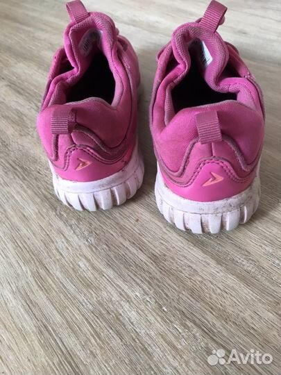 Кроссовки demix