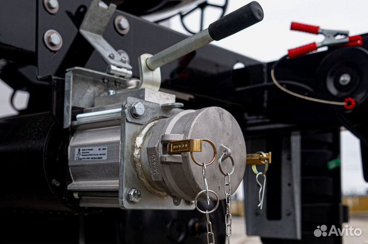 Полуприцеп битумовоз Bonum 28 куб.м, 2024