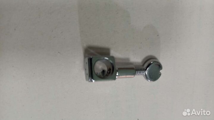 Иглодержатель