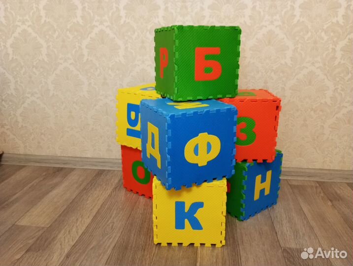 Детский развивающий коврик-пазл Алфавит, 32 детали