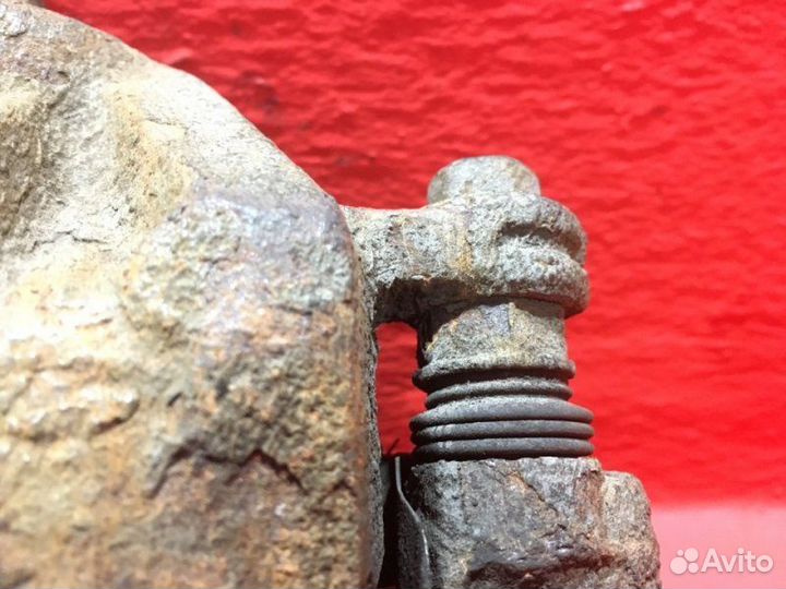 Суппорт передний правый Kia Sportage KM G4GC 2.0