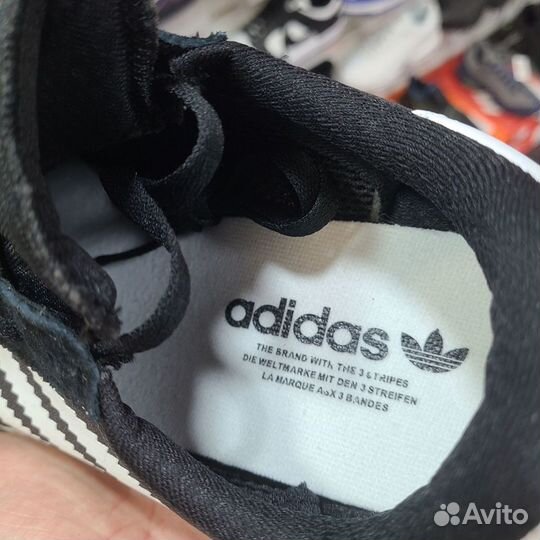 Кроссовки Adidas iniki