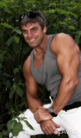 Тренер по фитнесу и бодибилдингу